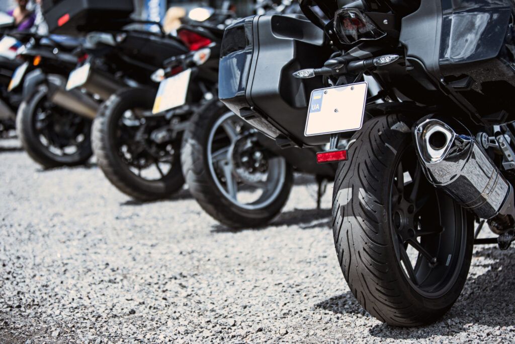 Diseño web y transporte de motos